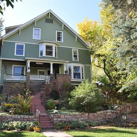 Avenue Hotel Bed And Breakfast Маниту Спрингс Екстериор снимка